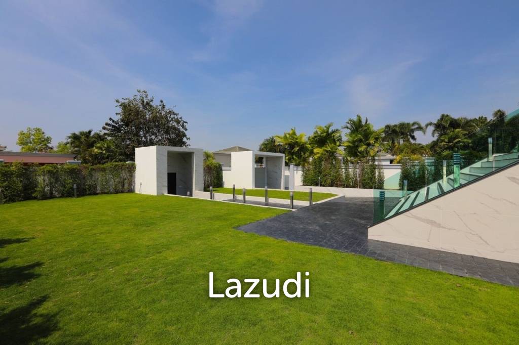 10 Bed 12 Bath 1,224 Sqm. Siam Royal View House