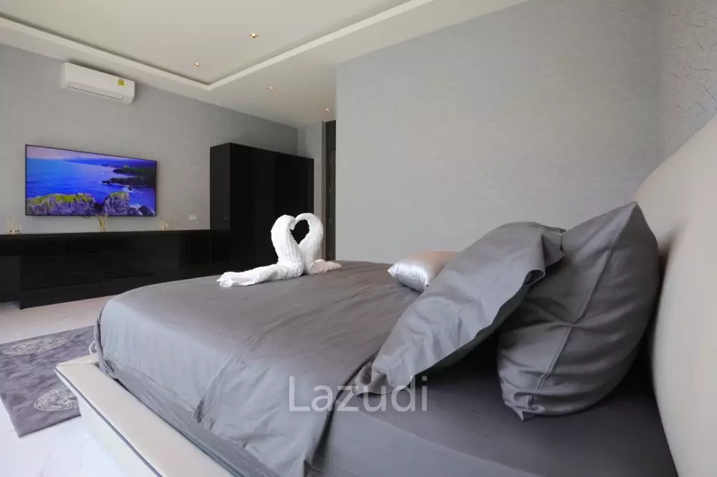 10 Bed 12 Bath 1,224 Sqm. Siam Royal View House