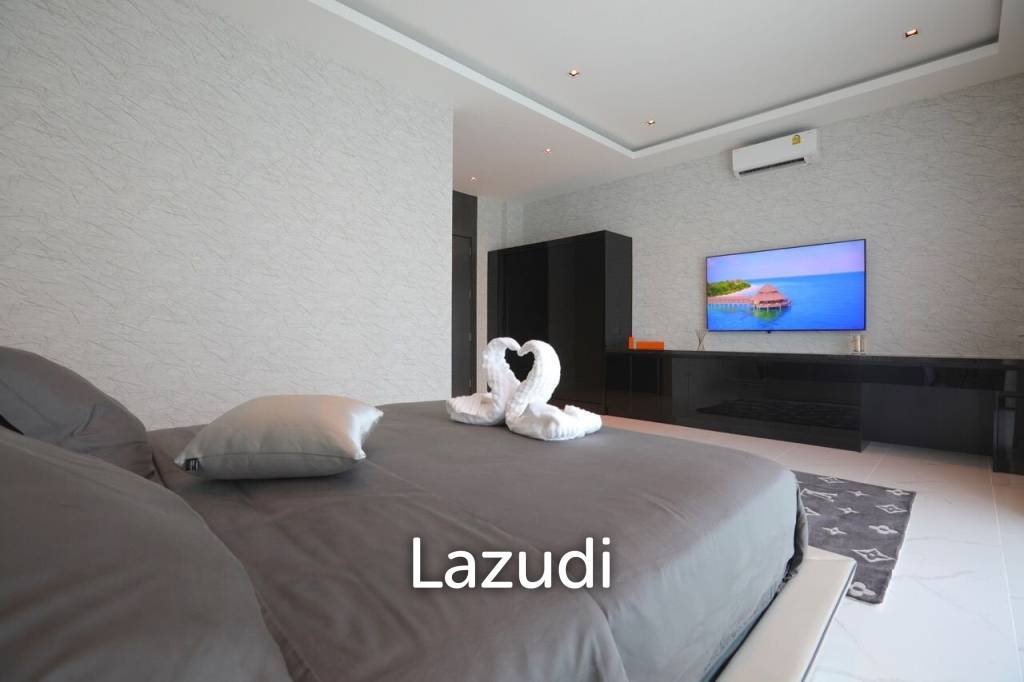 10 Bed 12 Bath 1,224 Sqm. Siam Royal View House