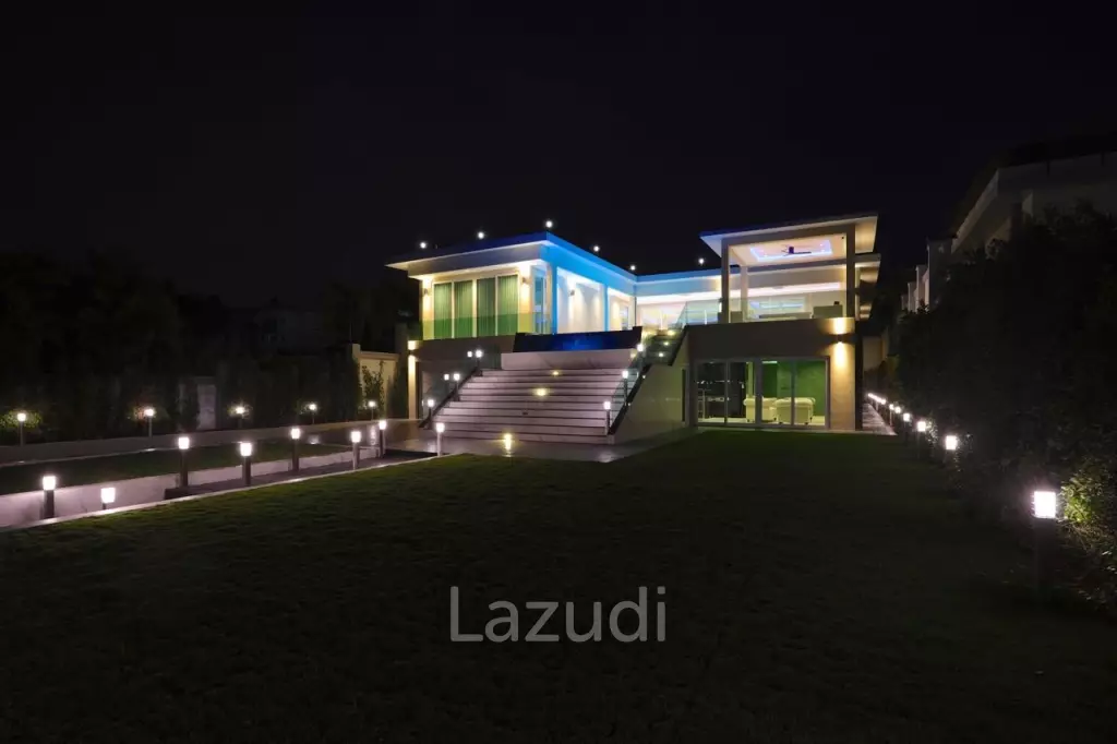 10 Bed 12 Bath 1,224 Sqm. Siam Royal View House