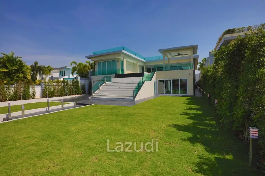 10 Bed 12 Bath 1,224 Sqm. Siam Royal View House