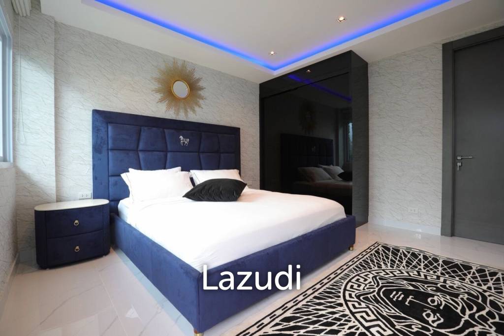 10 Bed 12 Bath 1,224 Sqm. Siam Royal View House