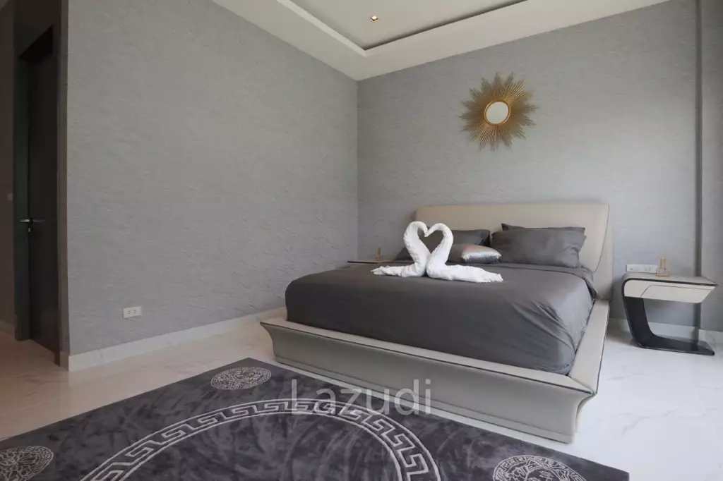 10 Bed 12 Bath 1,224 Sqm. Siam Royal View House