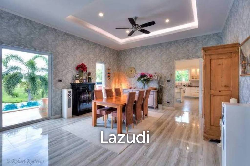 1,268 Sqm 4 Bed 4 Bath Villa For Sale