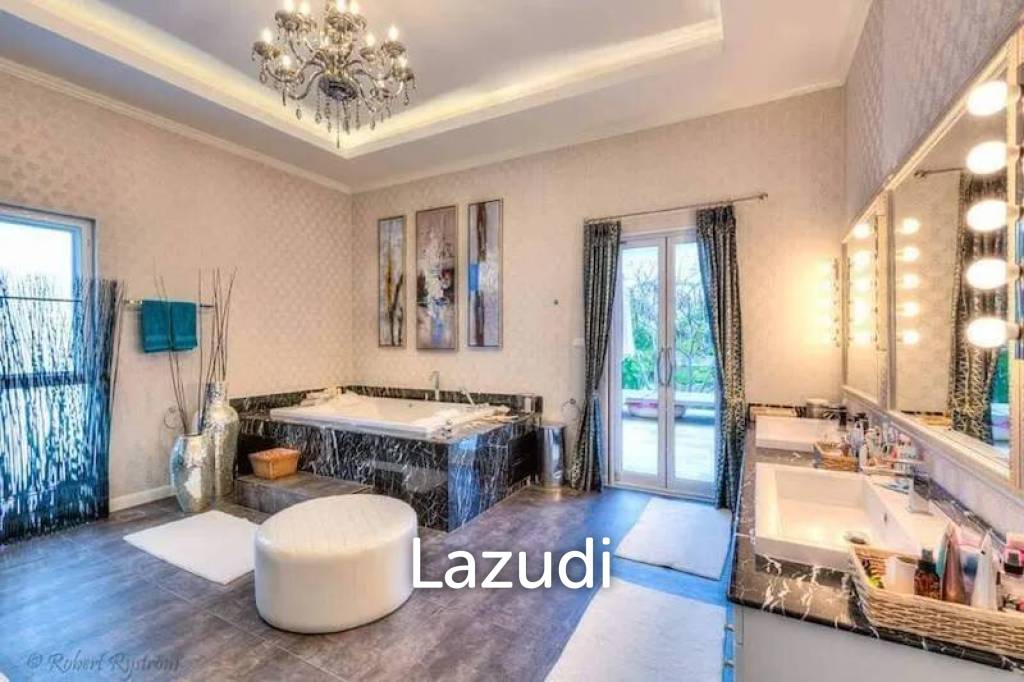 1,268 Sqm 4 Bed 4 Bath Villa For Sale