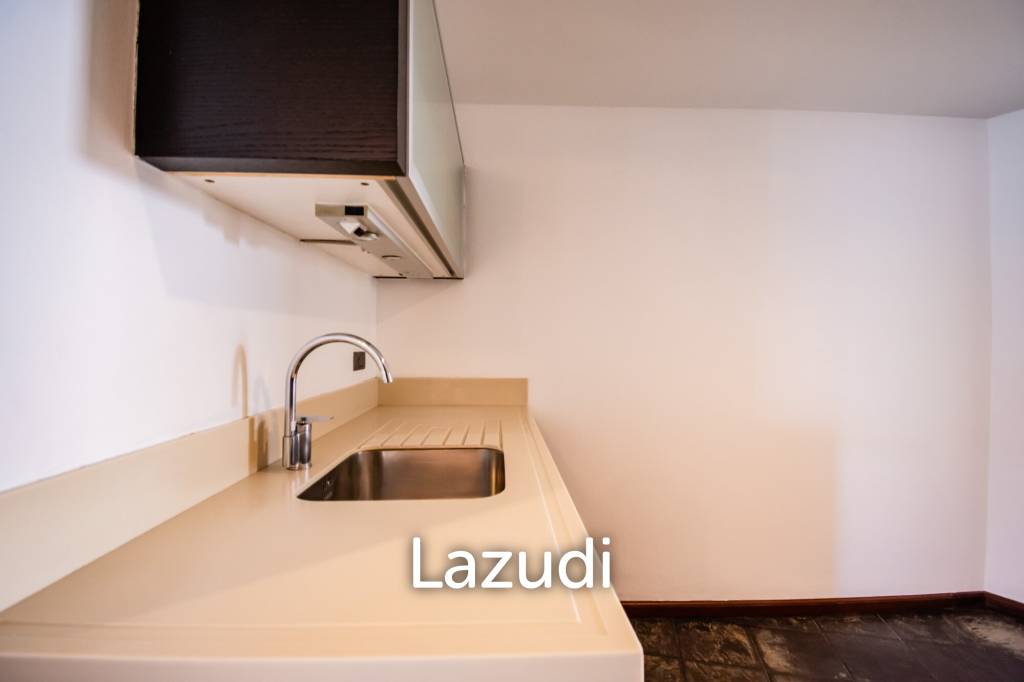 163 Sqm 2 Bed 3 Bath Condominium For Sale