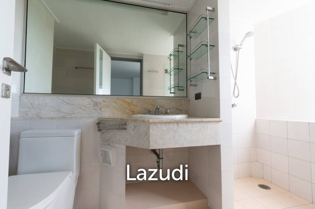 163 Sqm 2 Bed 3 Bath Condominium For Sale