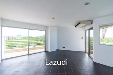 SANDY BEACH CONDO : 2 Bed Seaview Condo