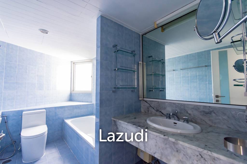 163 Sqm 2 Bed 3 Bath Condominium For Sale