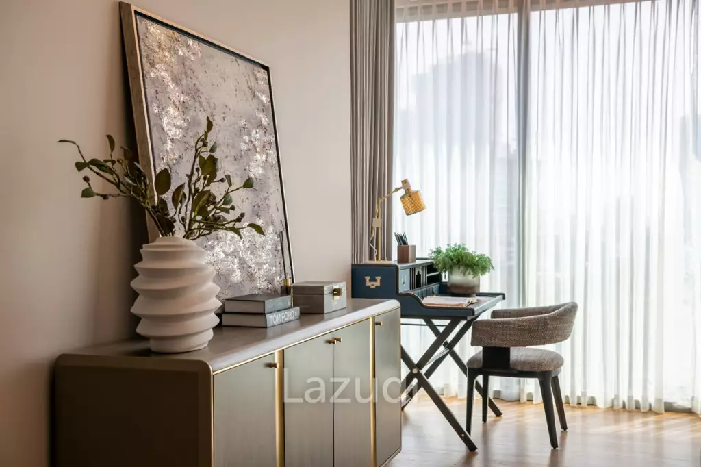 1 Bed 1 Bath 87 SQ.M Sindhorn Tonson