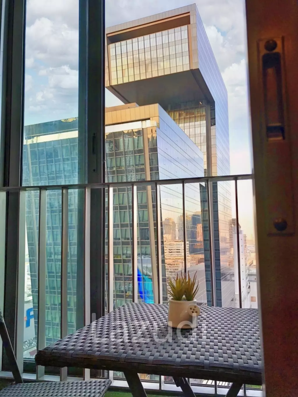 1 Bed 1 Bath 31 SQ.M Ideo Mobi Rama 9