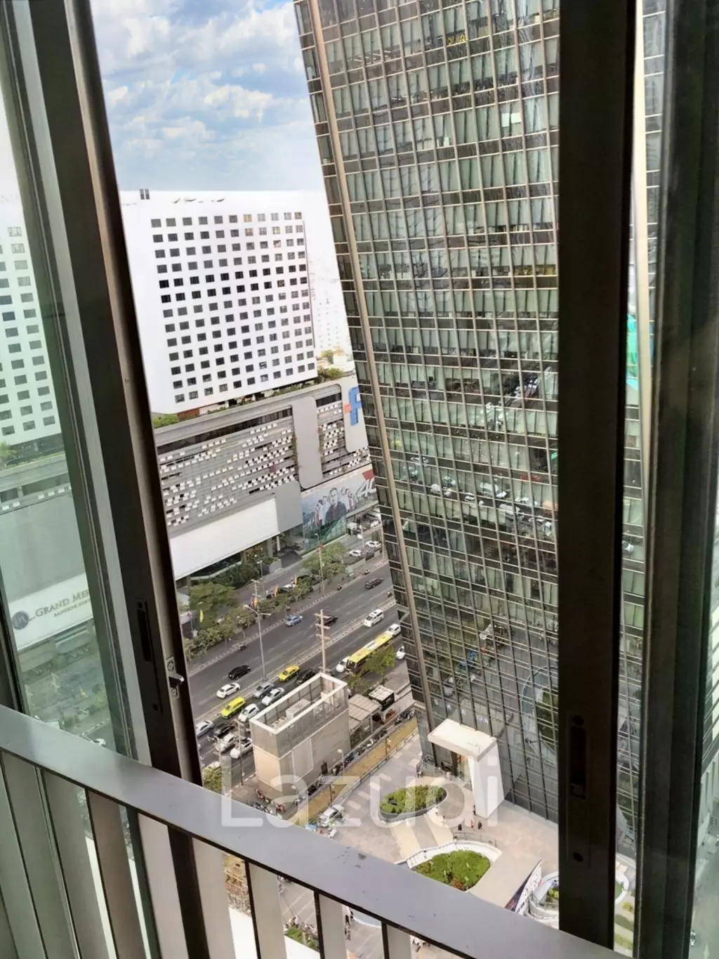1 Bed 1 Bath 31 SQ.M Ideo Mobi Rama 9