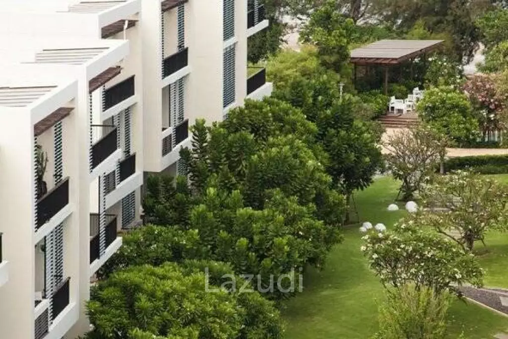 1 Bed Beachfront Condo