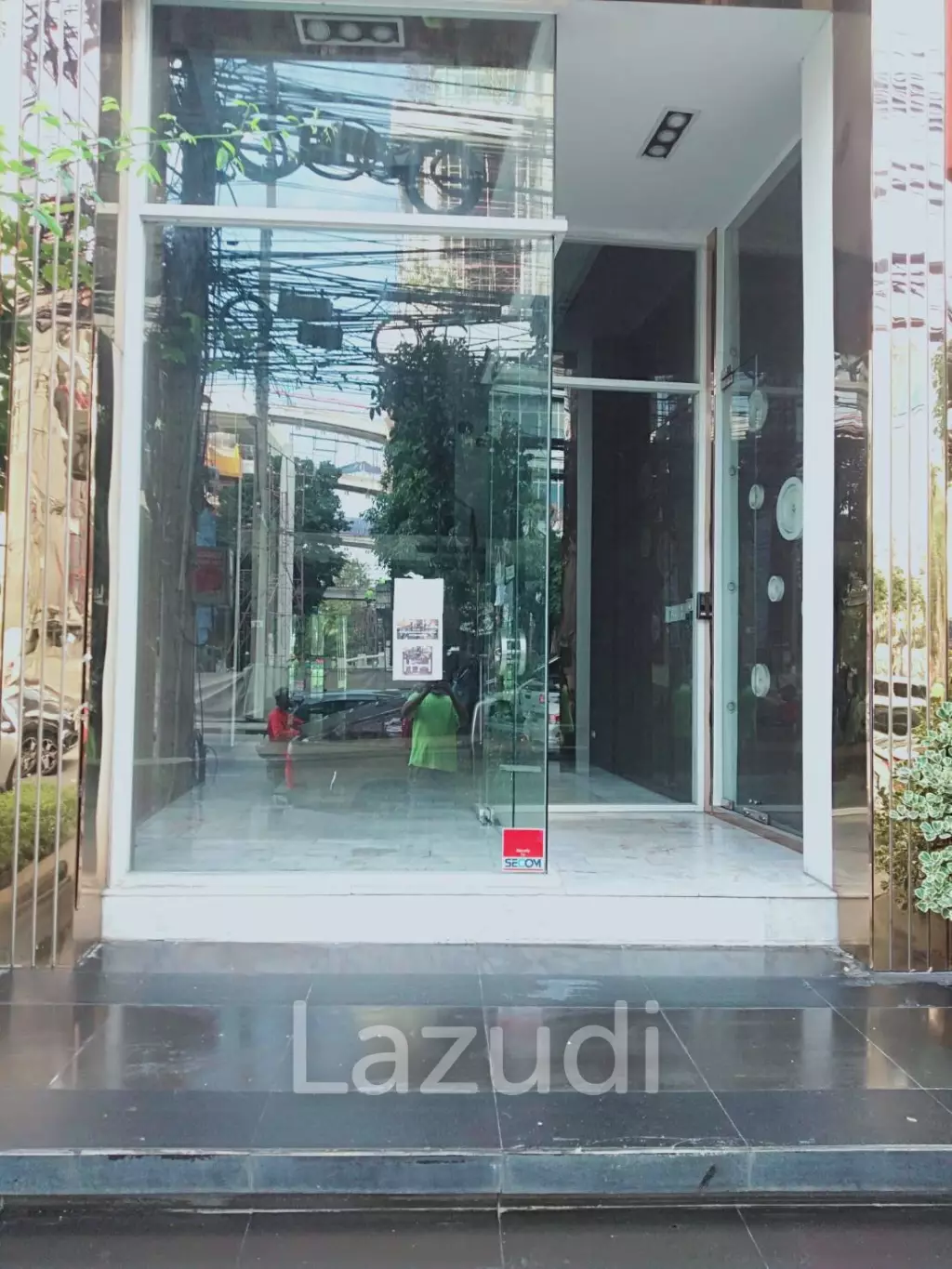 5 Storey Building for Lease on Thonglor Soi 5