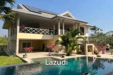 2 STOREY VILLA NEAR BLACK MOUNTAIN : 3 bed on large plot