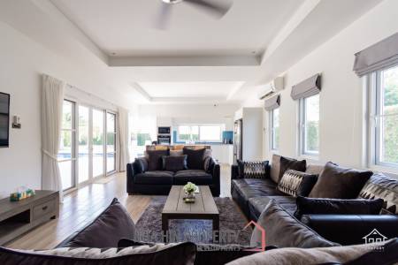 MALI PRESTIGE : Greate Value 3 Bed Pool Villa with large land plot
