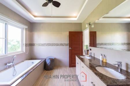 MALI PRESTIGE : Greate Value 3 Bed Pool Villa with large land plot