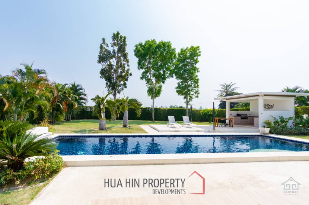 MALI PRESTIGE : Greate Value 3 Bed Pool Villa with large land plot