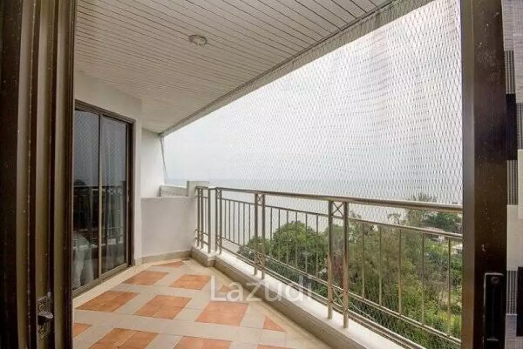 2 Bed Beachfront Condo