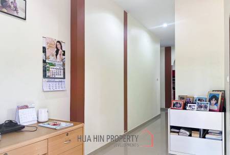 2 Storey : Stand Alone House On A Big Land Plot