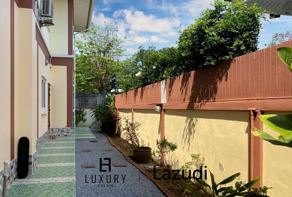 1,216 metro cuadrado 8 ` 8 Baño Villa de Venta