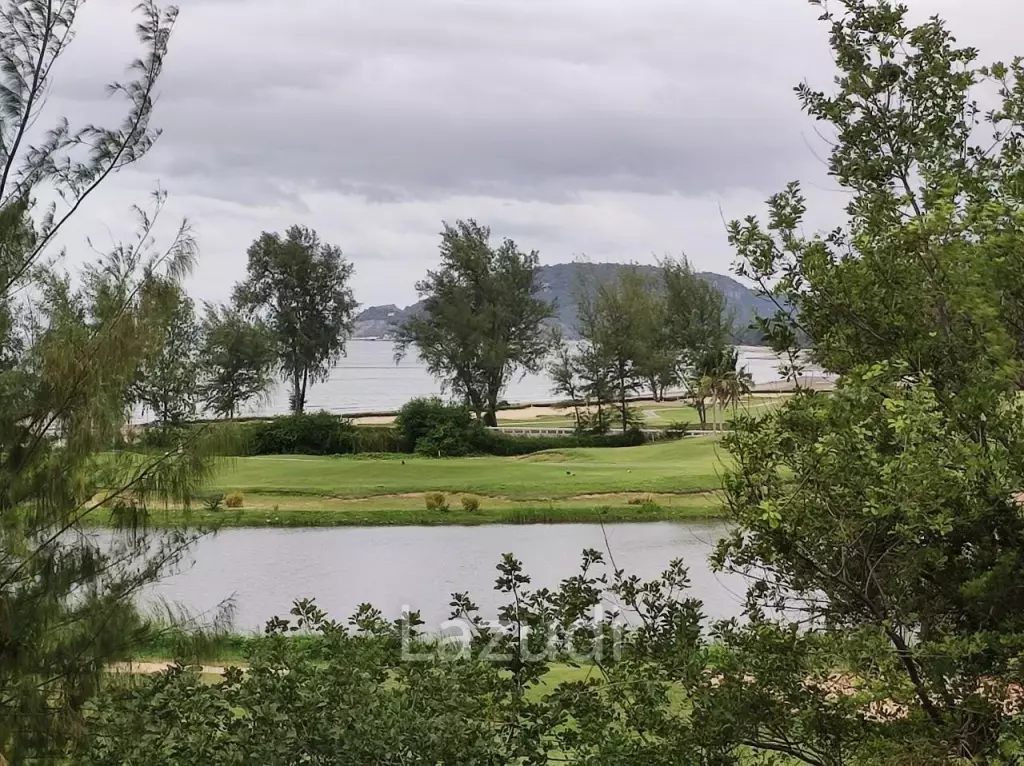 The Sanctuary: 2Bed Golf Course View + Sea View