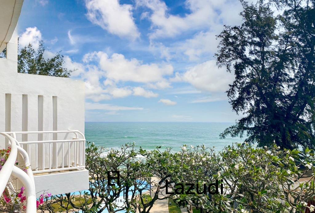 Baan Chom View : 2 Bedroom Sea View Condo