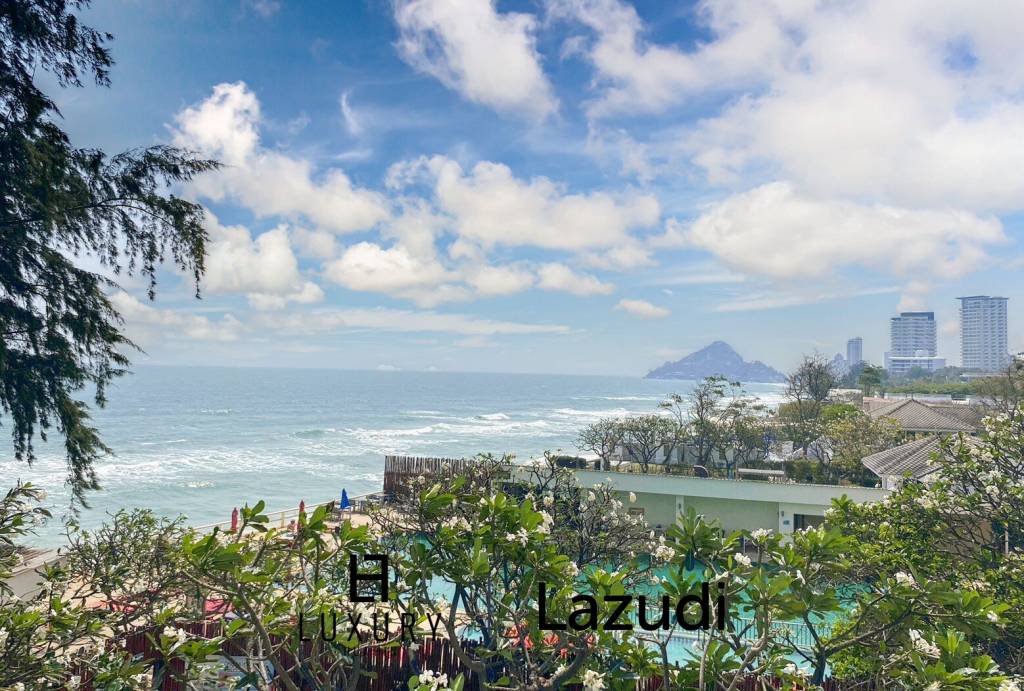 Baan Chom View : 2 Bedroom Sea View Condo