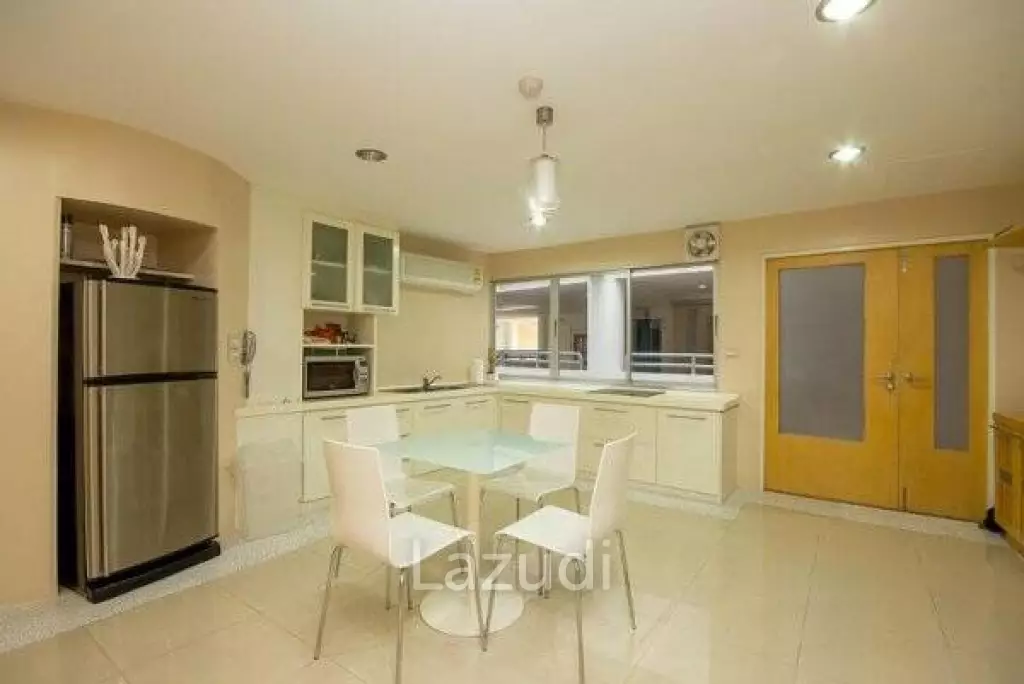 2 Bed Beachfront Condo