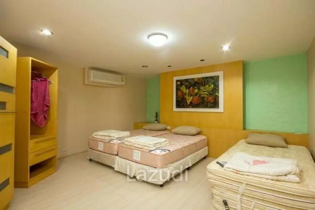 2 Bed Beachfront Condo