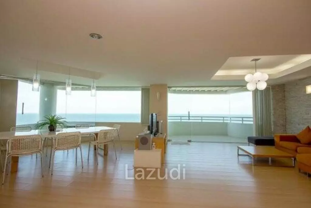 2 Bed Beachfront Condo