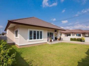 3 Bed Villa with Mountain View
