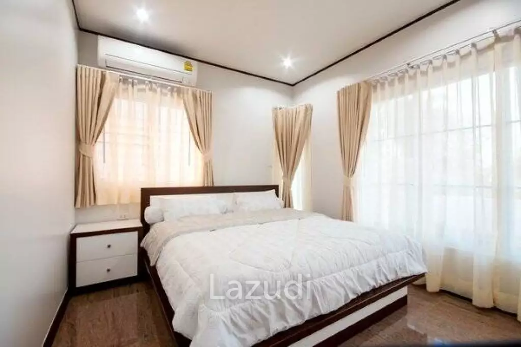 3 Bed Villa with Mountain View