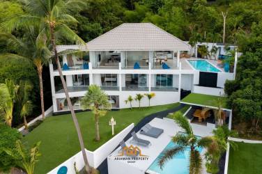 Luxurious 5-Bed Villa with 2 Pools in Bophut