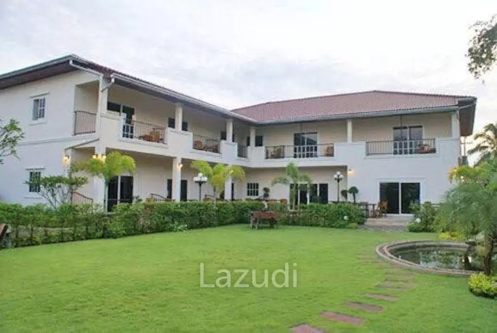20 Bed 20 Bath 1920 Sqm. Resort Banglamung Pattaya.