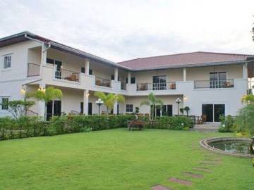 20 Bed 20 Bath 1920 Sqm. Resort Banglamung Pattaya.