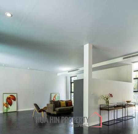 MODERN VILLA IN BANG GAO CHA-AM : 4 bed close to beach