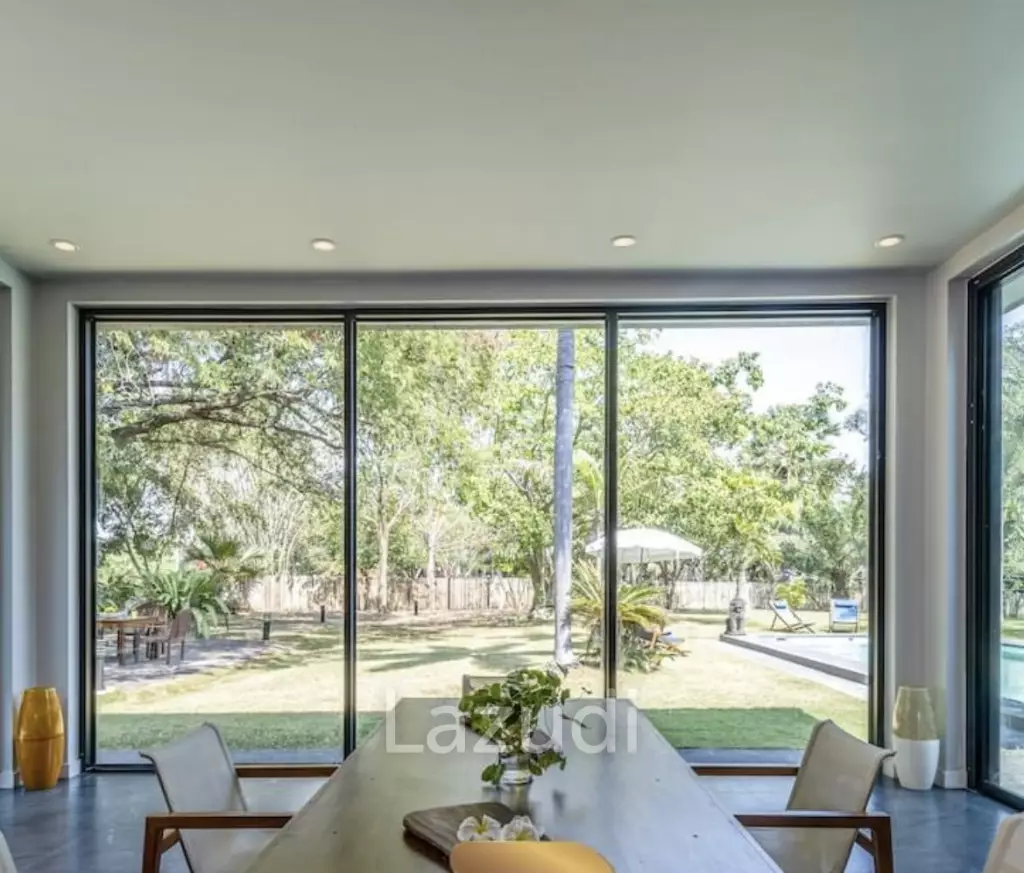 MODERN VILLA IN BANG GAO CHA-AM : 4 bed close to beach