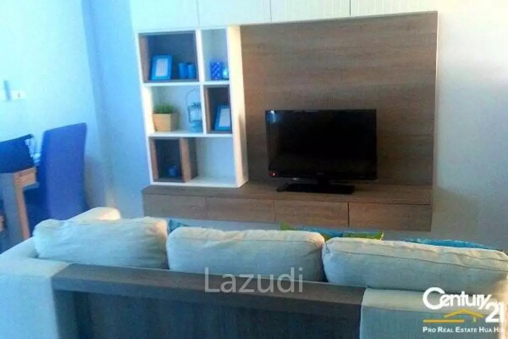 1 Bed beachfront condo