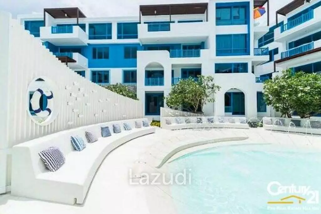 1 Bed beachfront condo