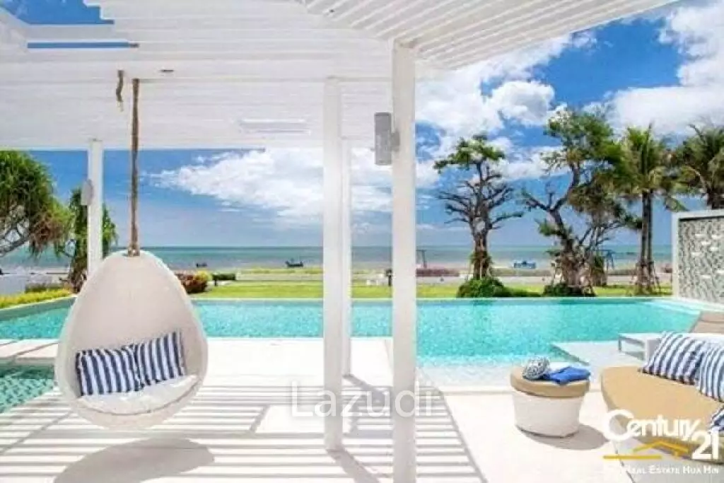 1 Bed beachfront condo