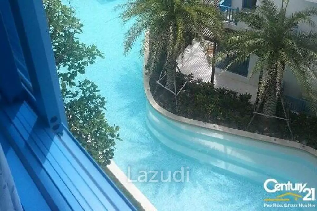 1 Bed beachfront condo