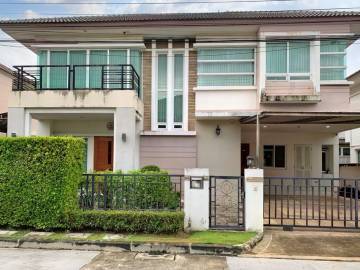 4 Bed 4 Bath 245 SQ.M Bangkok Boulevard Teparak-Wongwaen