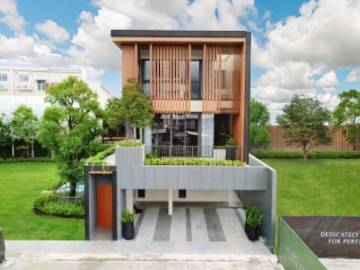 4 Bed 5 Bath 449 SQ.M. B9 Altitude Mastery Sukhumvit