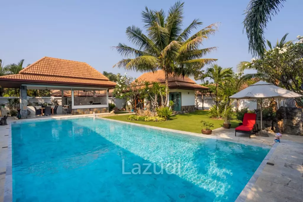 HANA VILLAGE 3 : 6 bed luxury pool villa