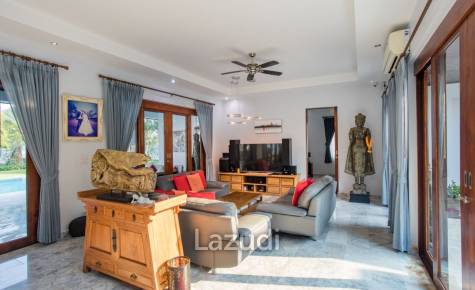 HANA VILLAGE 3 : 6 bed luxury pool villa