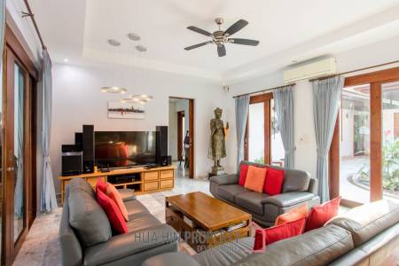 HANA VILLAGE 3 : 6 bed luxury pool villa
