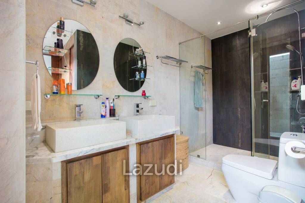 HANA VILLAGE 3 : 6 bed luxury pool villa