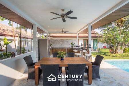 HANA VILLAGE 3 : 6 bed luxury pool villa