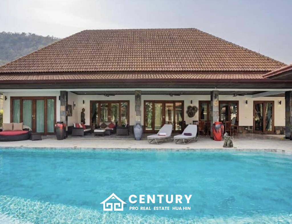 HANA VILLAGE 3 : 6 bed luxury pool villa